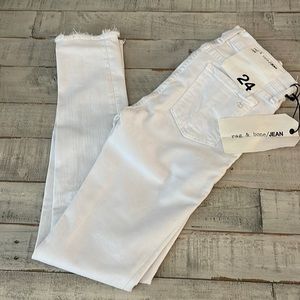 NWT Rag & Bone Capri Jean